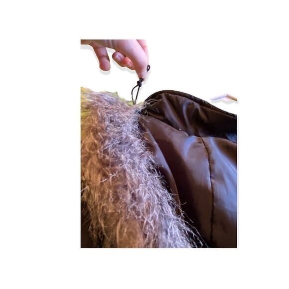 EUC GAP hooded winter jacket in black - Picture 10 of 15